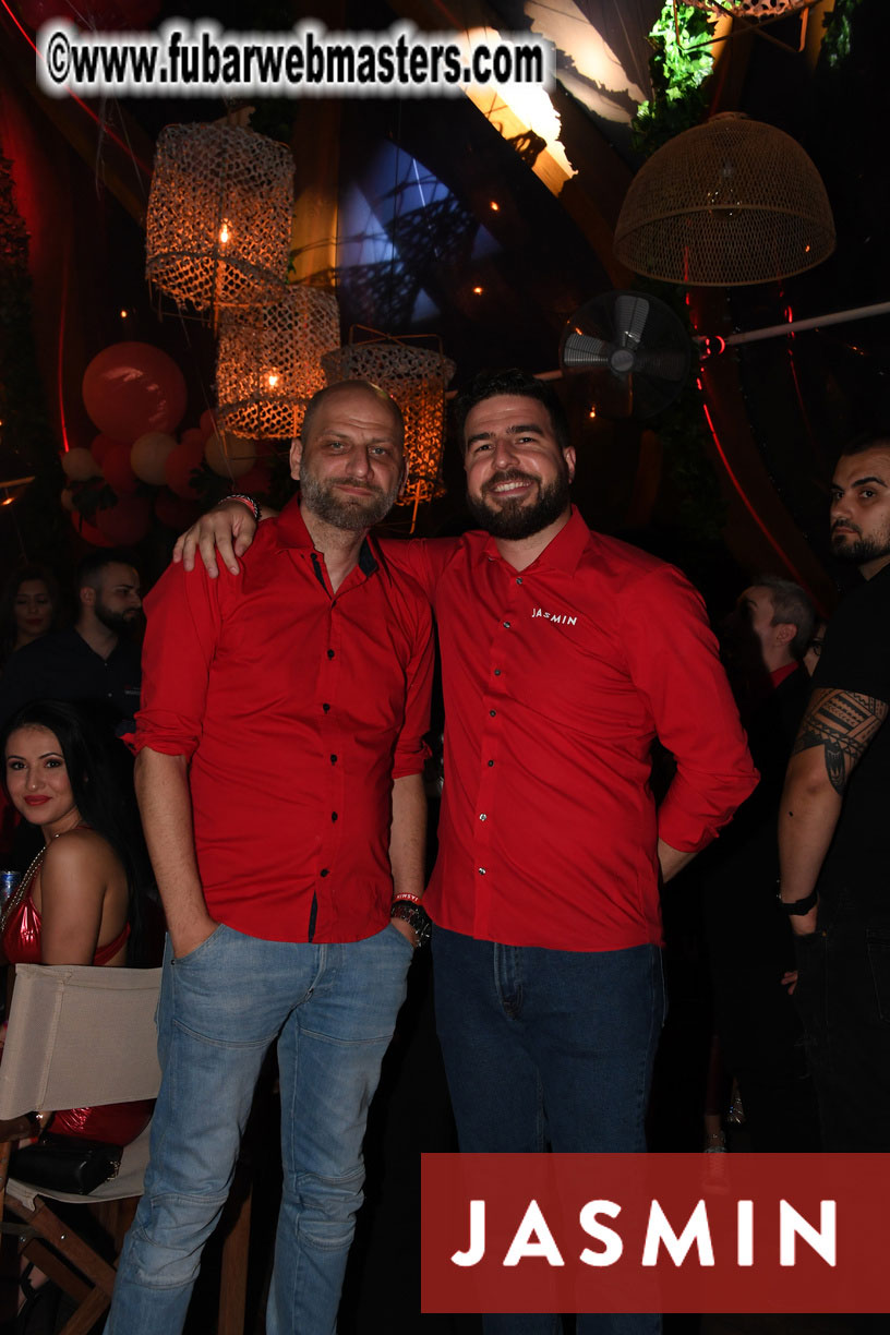 Tropical Paradise Party by Jasmin