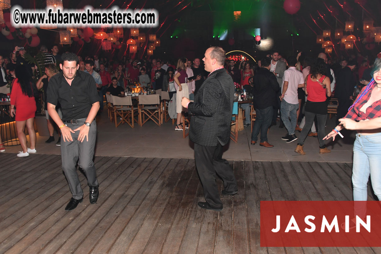 Tropical Paradise Party by Jasmin