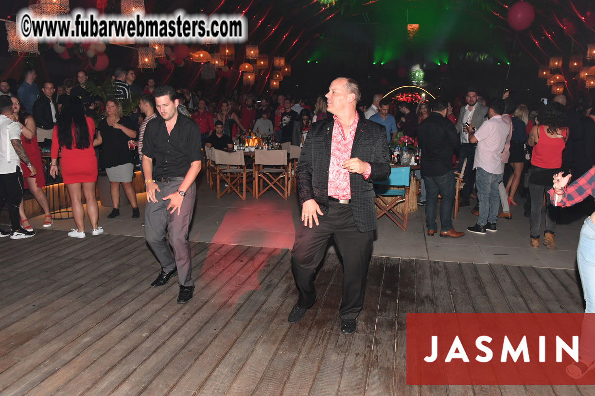 Tropical Paradise Party by Jasmin