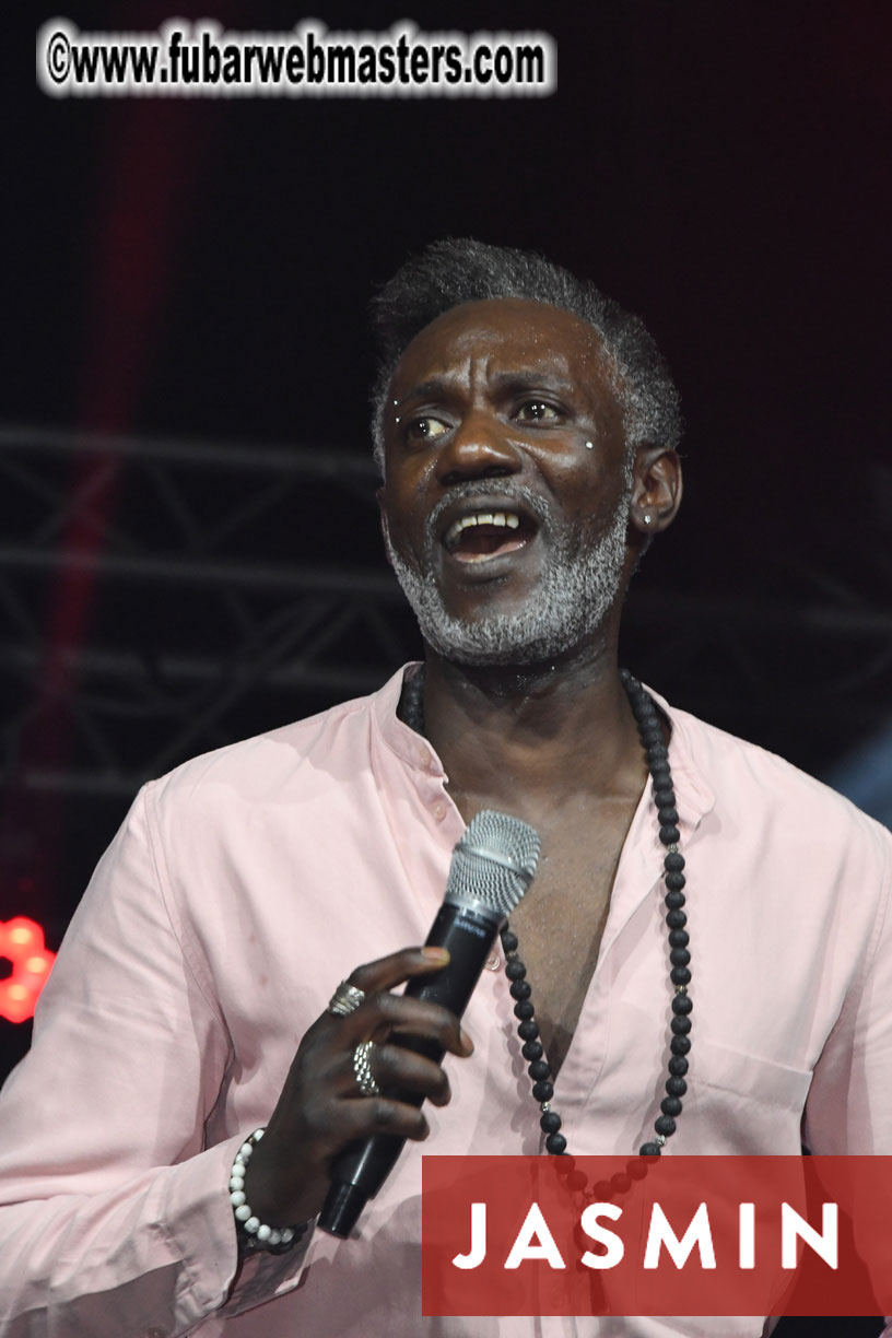 Tropical Paradise Party by Jasmin