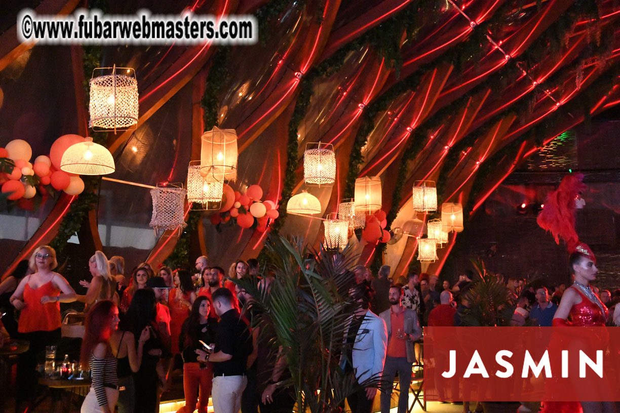 Tropical Paradise Party by Jasmin