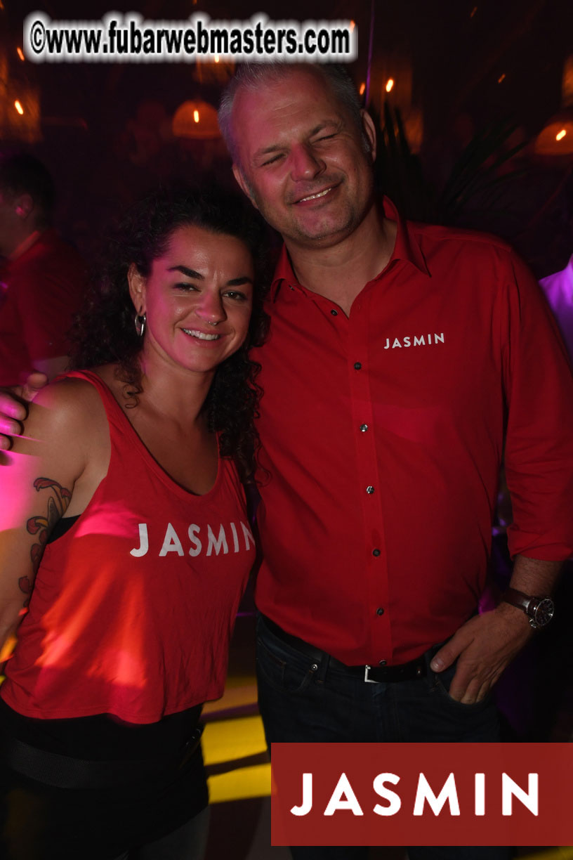 Tropical Paradise Party by Jasmin