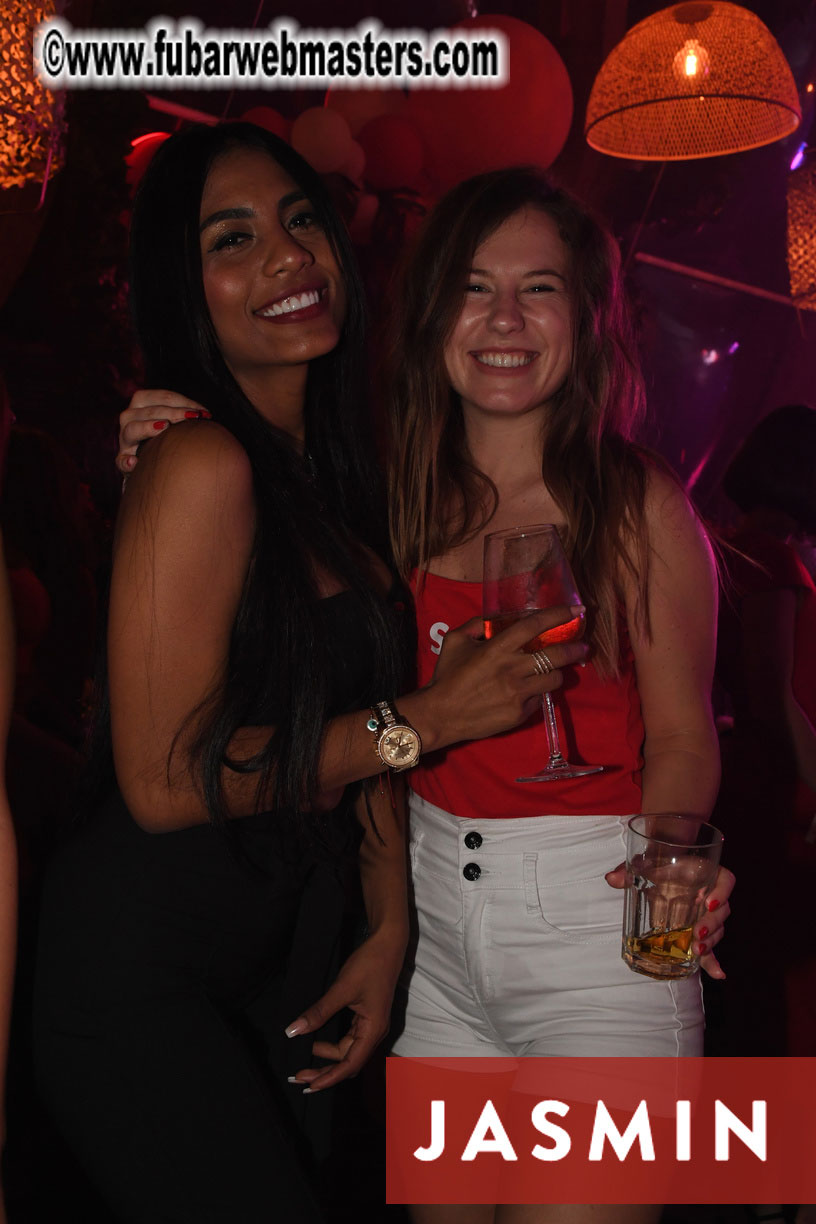 Tropical Paradise Party by Jasmin