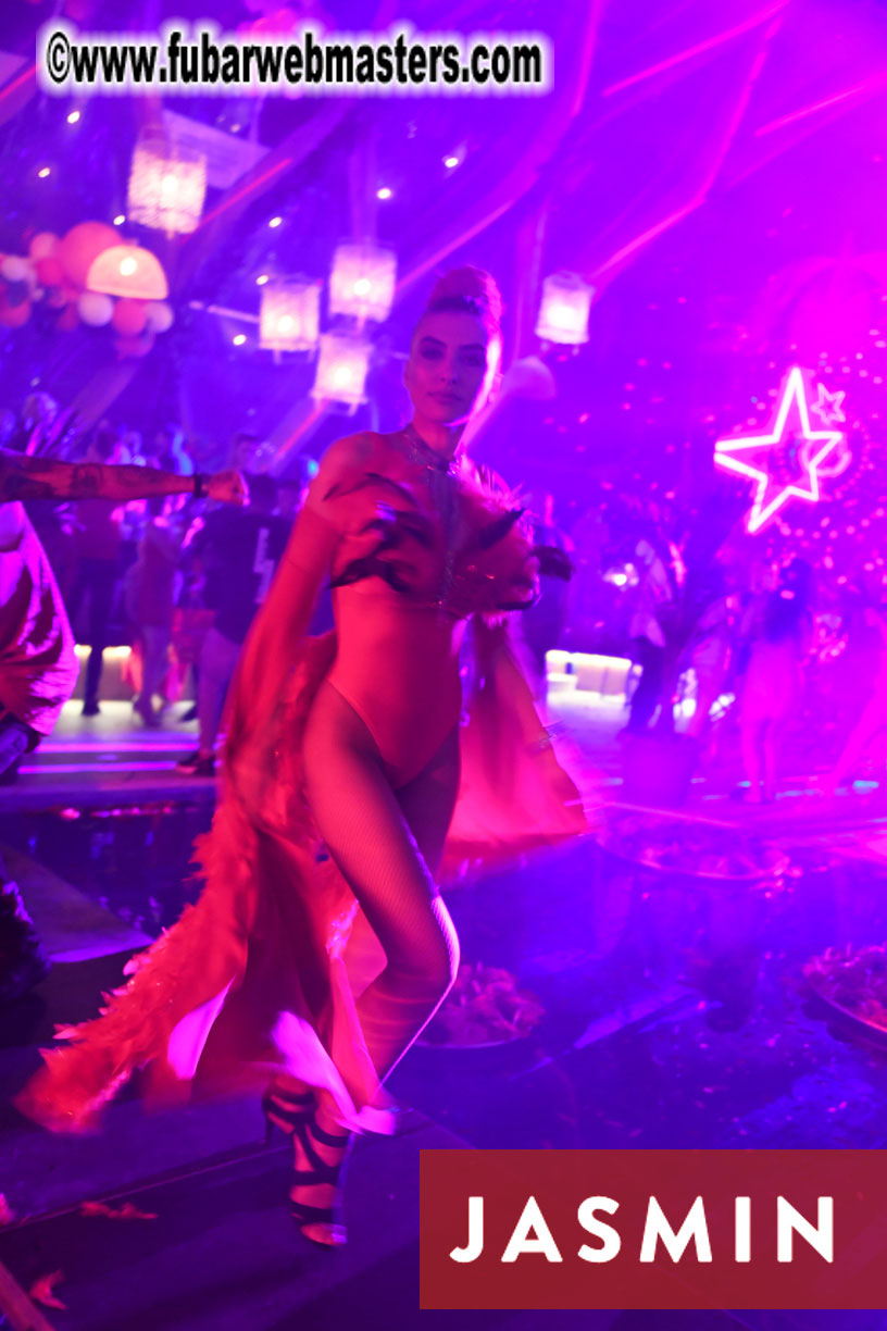 Tropical Paradise Party by Jasmin