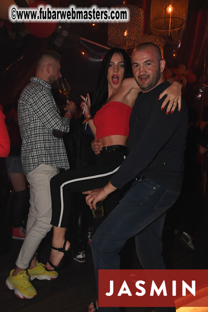 Tropical Paradise Party by Jasmin