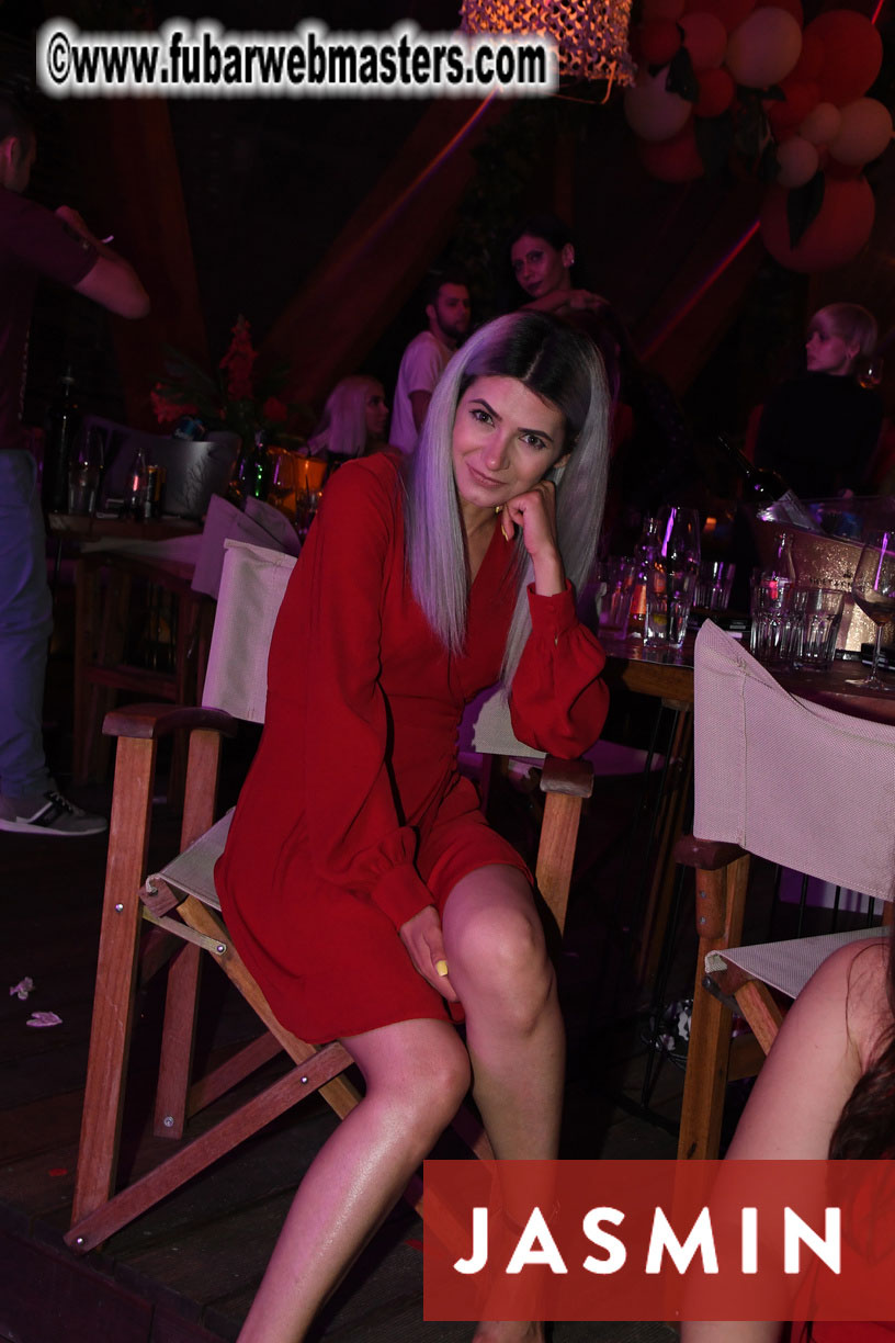 Tropical Paradise Party by Jasmin