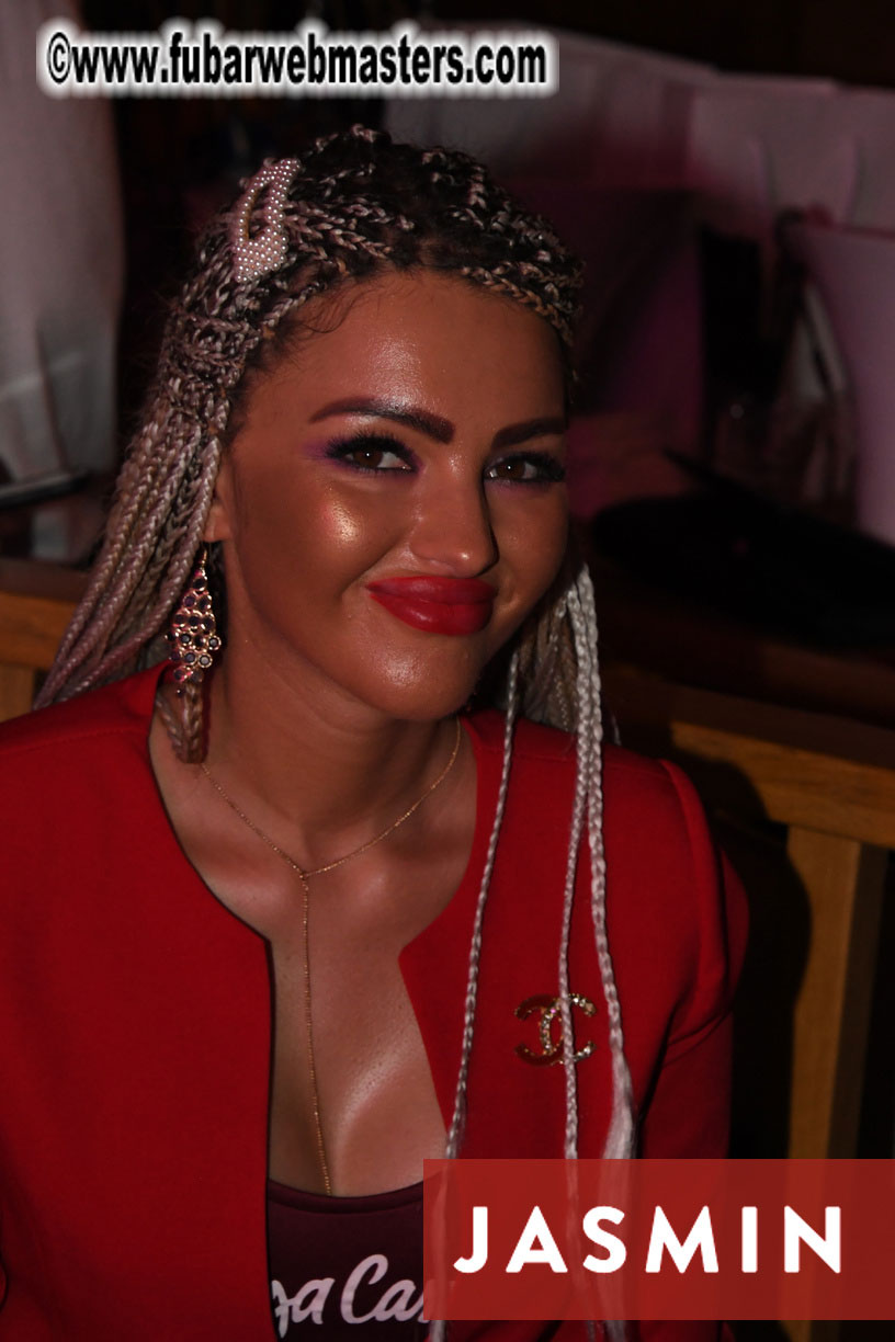 Tropical Paradise Party by Jasmin