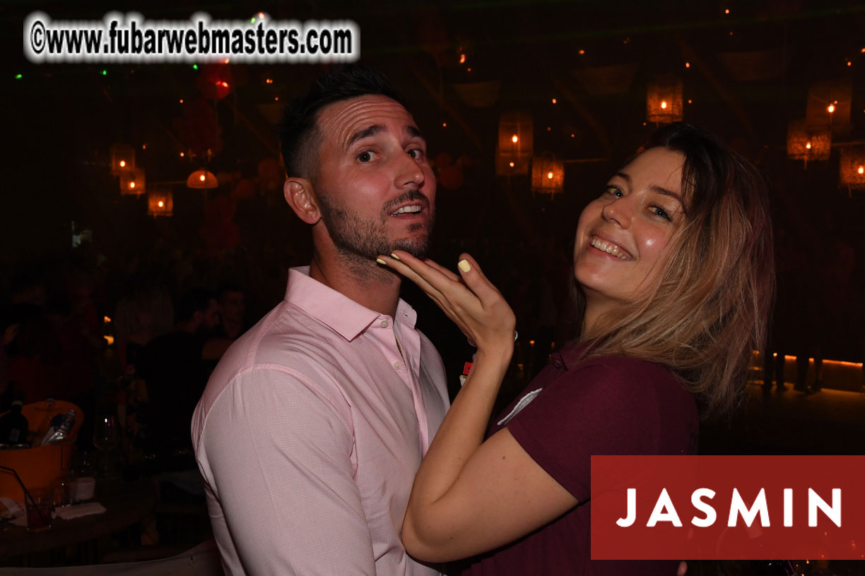 Tropical Paradise Party by Jasmin