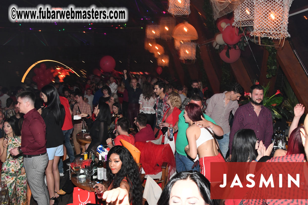 Tropical Paradise Party by Jasmin