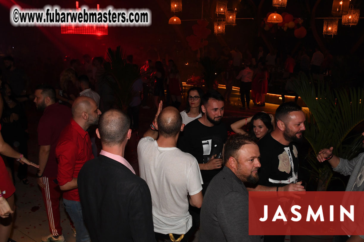 Tropical Paradise Party by Jasmin