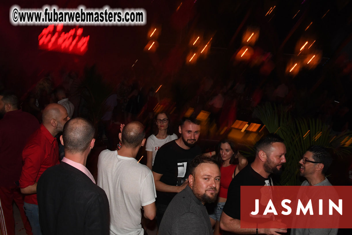 Tropical Paradise Party by Jasmin