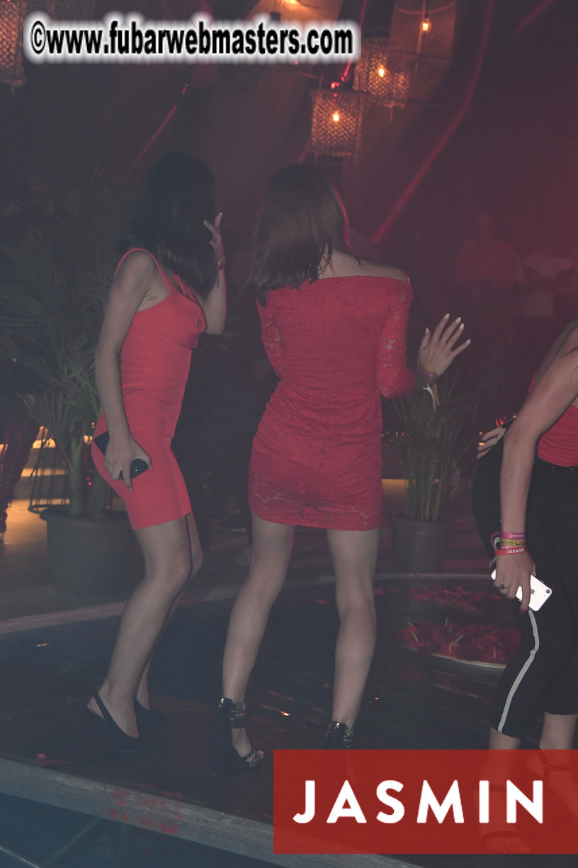 Tropical Paradise Party by Jasmin