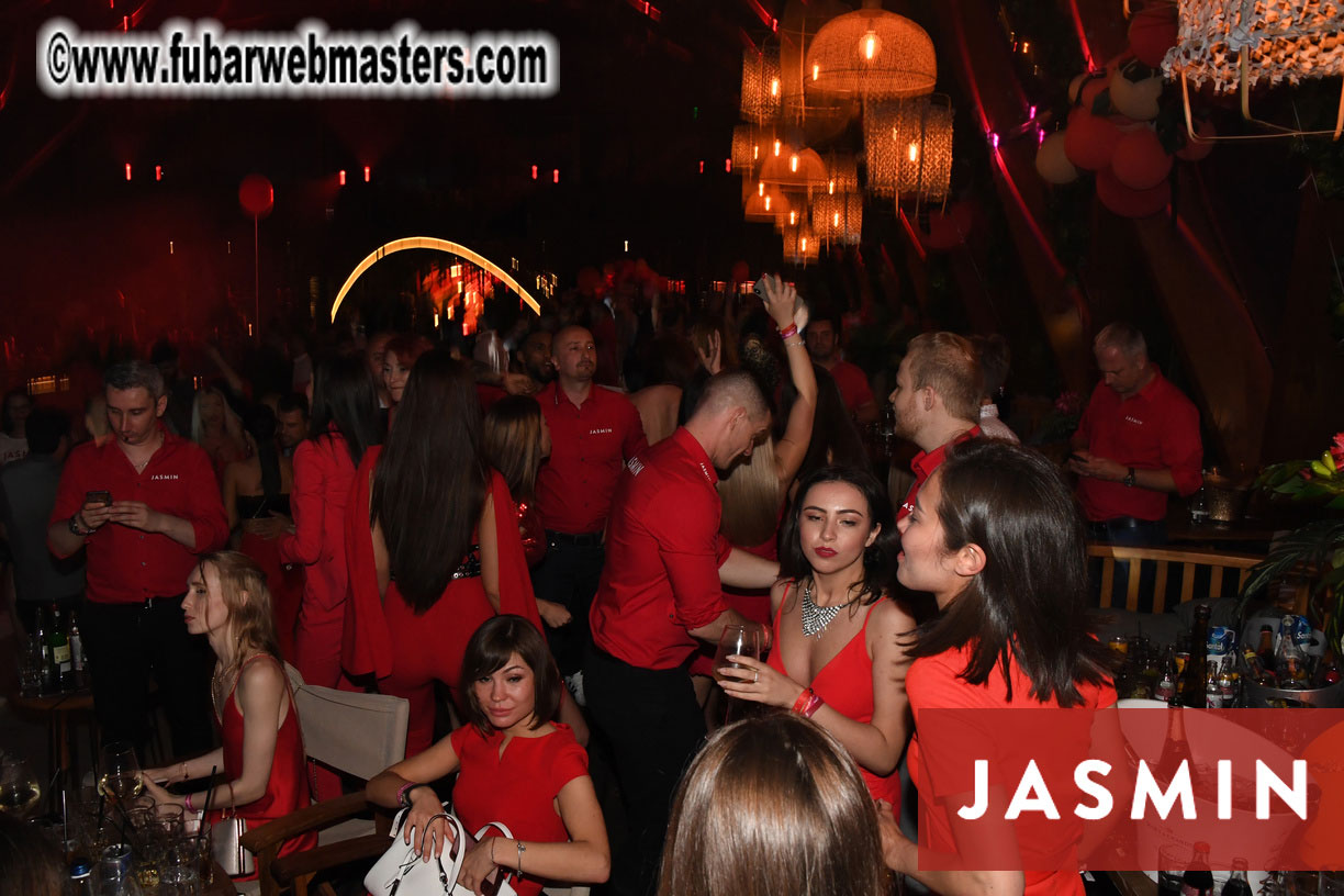 Tropical Paradise Party by Jasmin