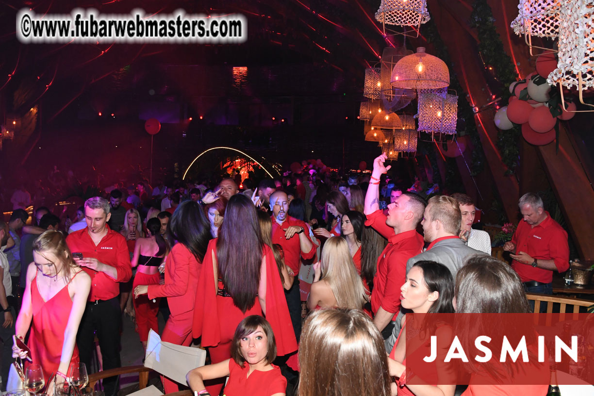 Tropical Paradise Party by Jasmin