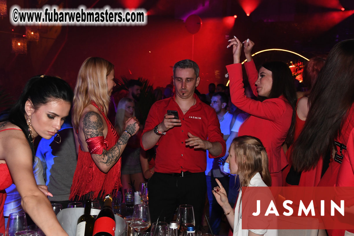 Tropical Paradise Party by Jasmin