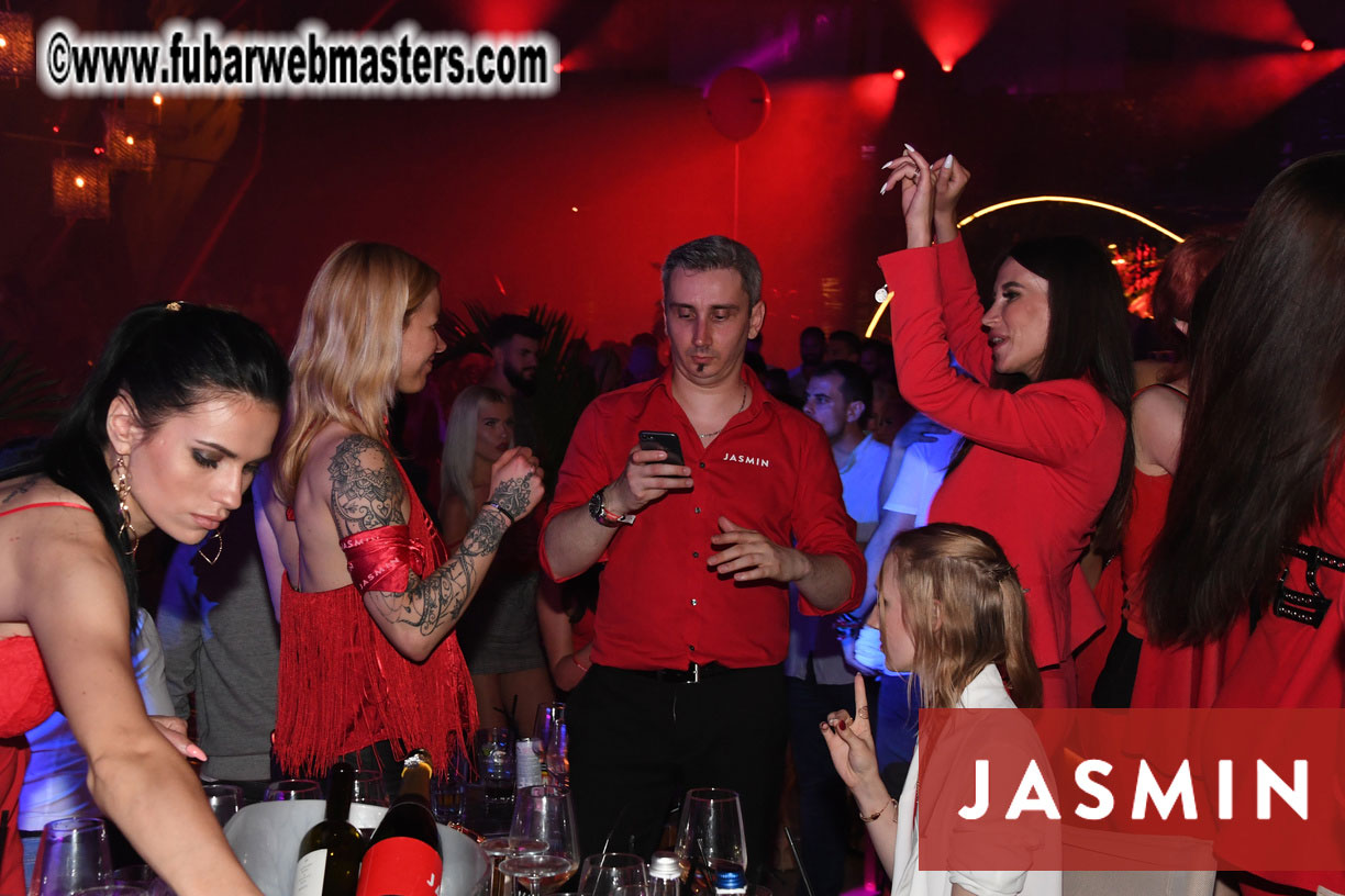 Tropical Paradise Party by Jasmin