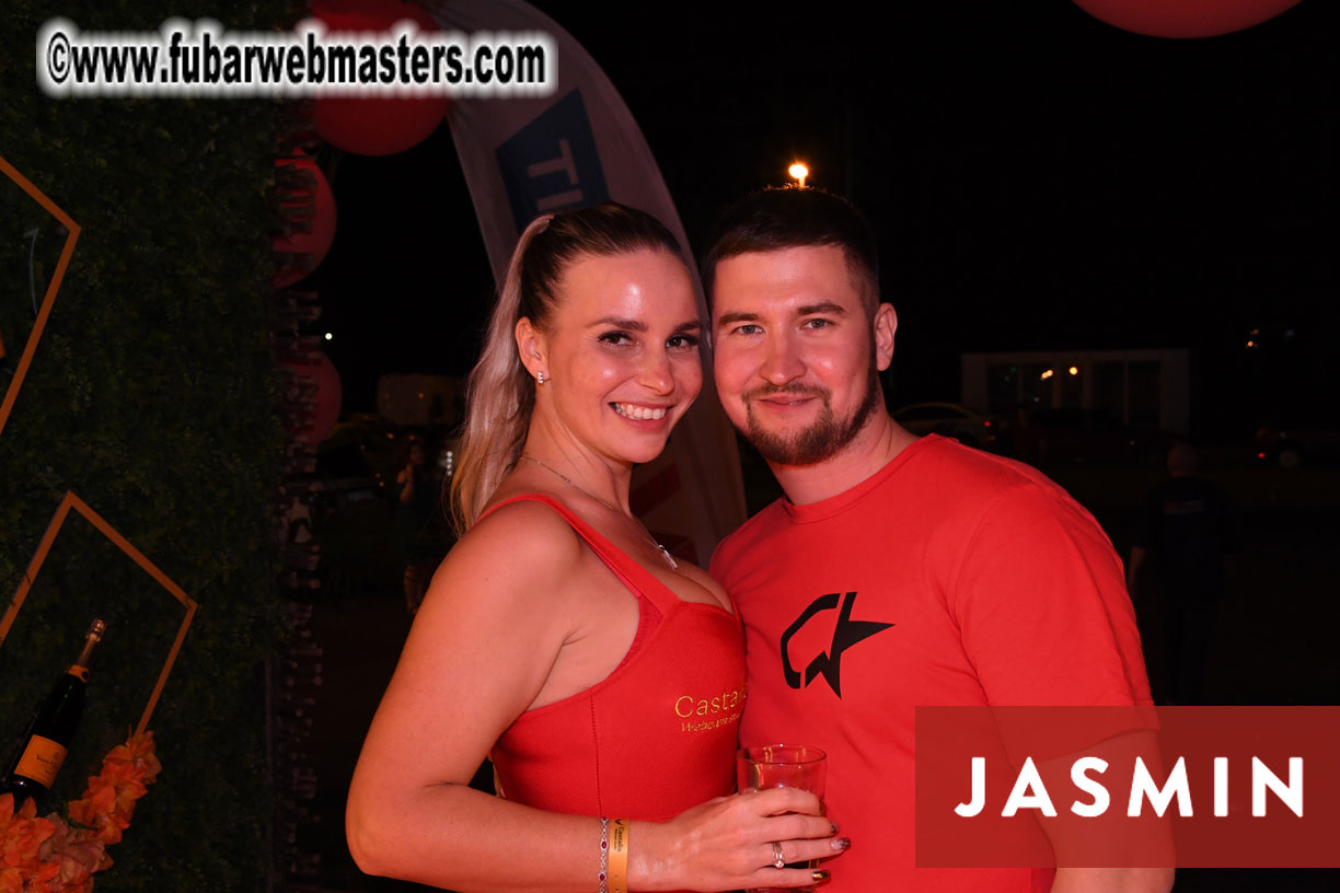 Tropical Paradise Party by Jasmin