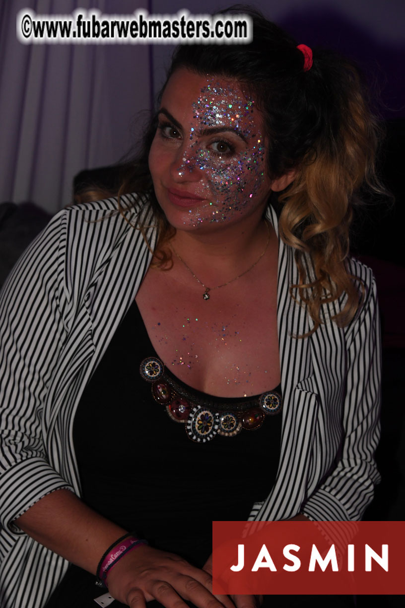 Welcome to Avatar World by Terpon