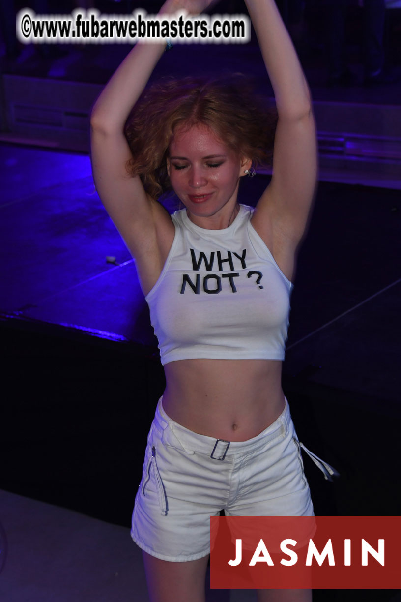 Welcome to Avatar World by Terpon