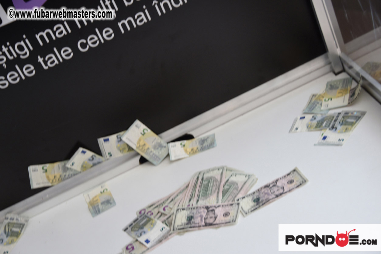 Imlive Cash Cube Machine - day1