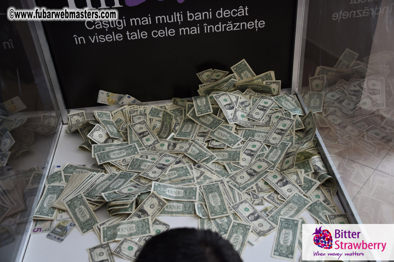 Imlive Cash Cube Machine - day1