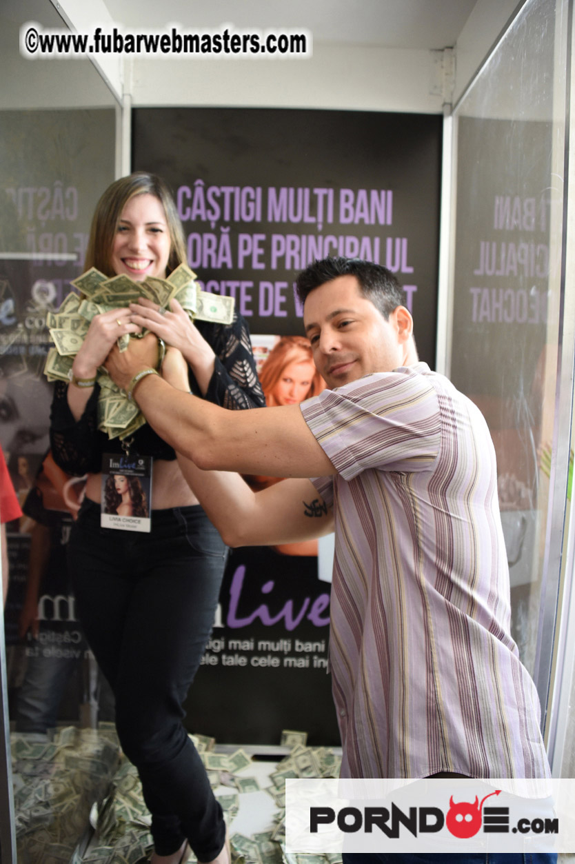 Imlive Cash Cube Machine - day1