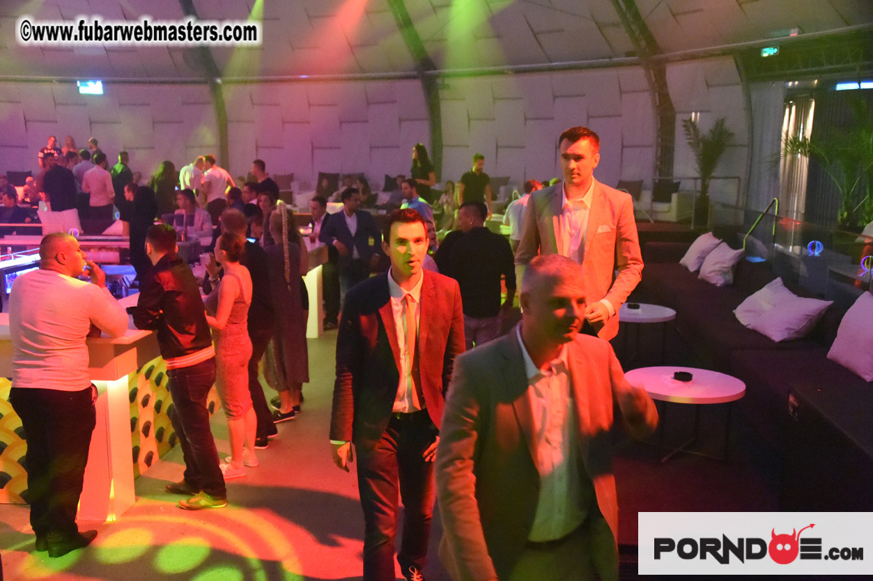 Party at EGO- Live Cams We Love ! 