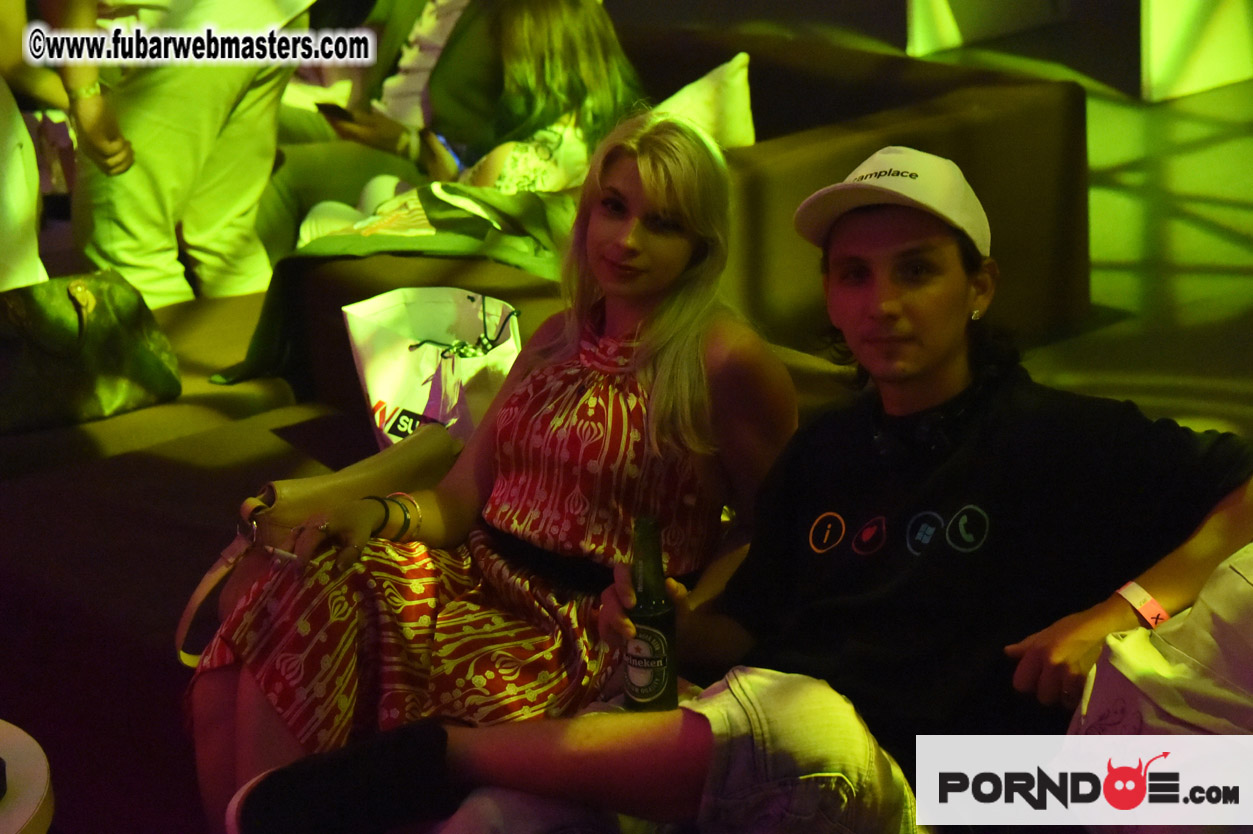 Party at EGO- Live Cams We Love ! 