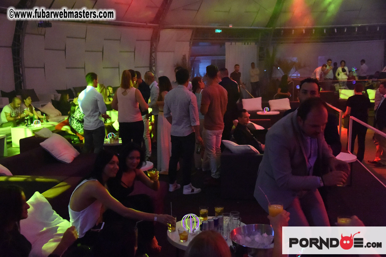 Party at EGO- Live Cams We Love ! 