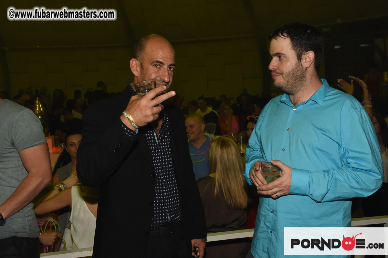 Party at EGO- Live Cams We Love ! 