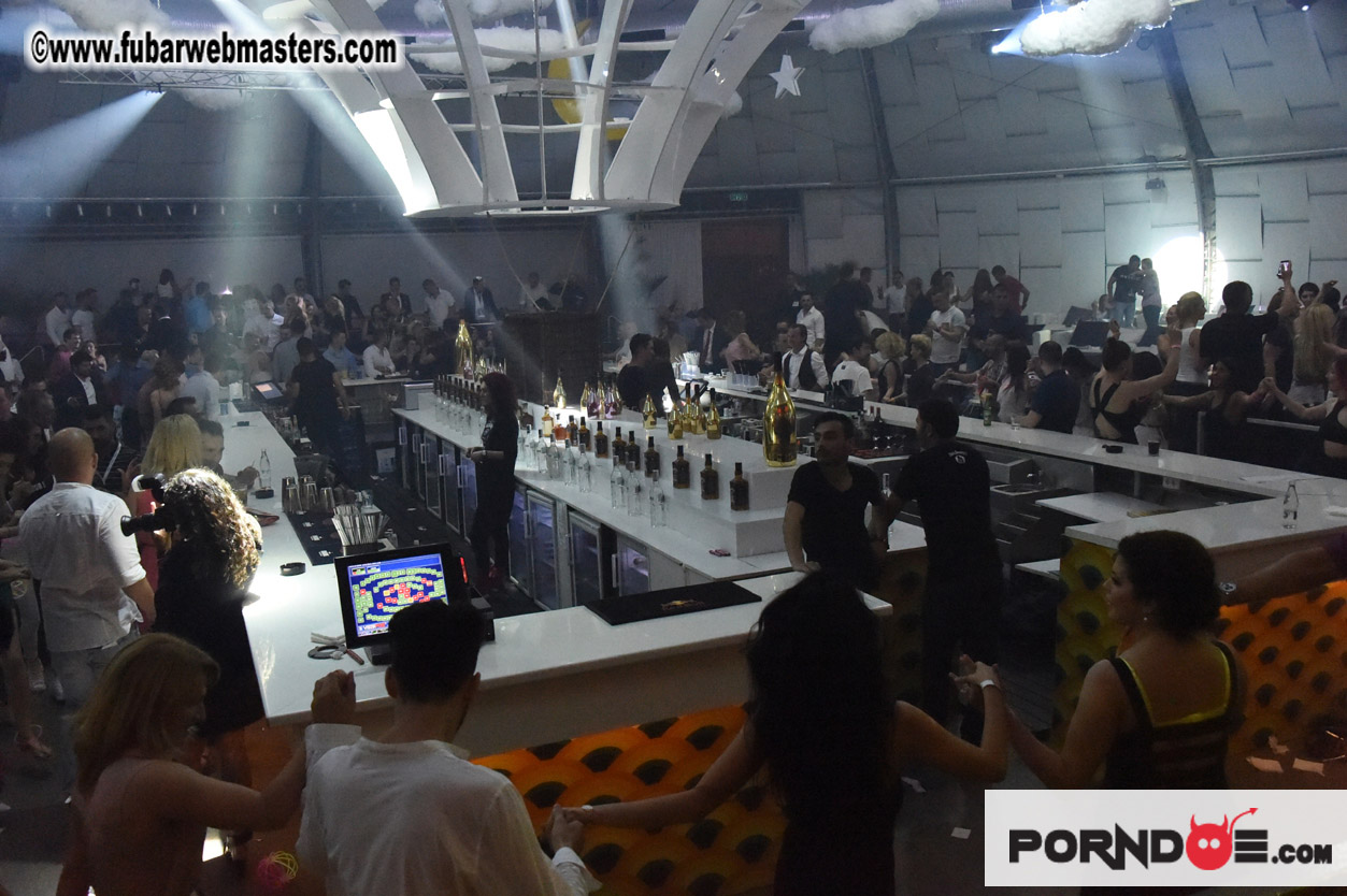 Party at EGO- Live Cams We Love ! 