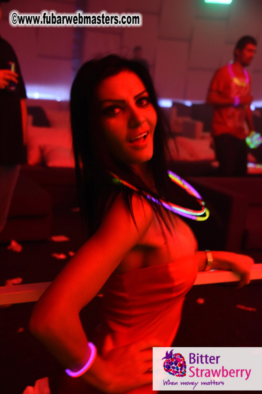 Party at EGO- Live Cams We Love ! 