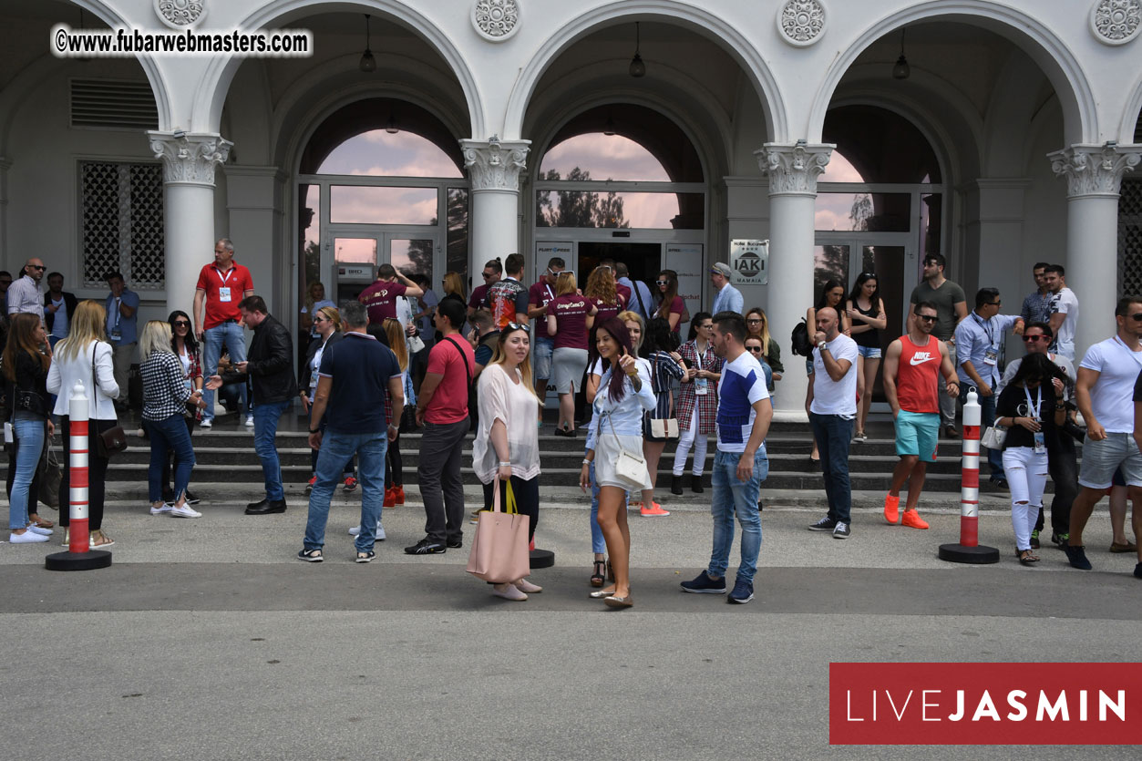 Streamate Shooting Range