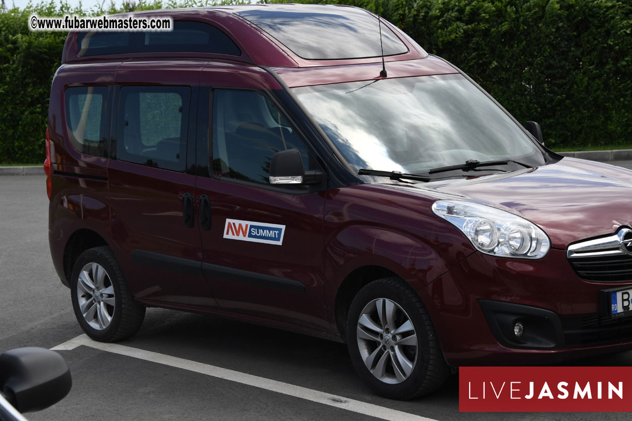 LiveJasmin Watersports