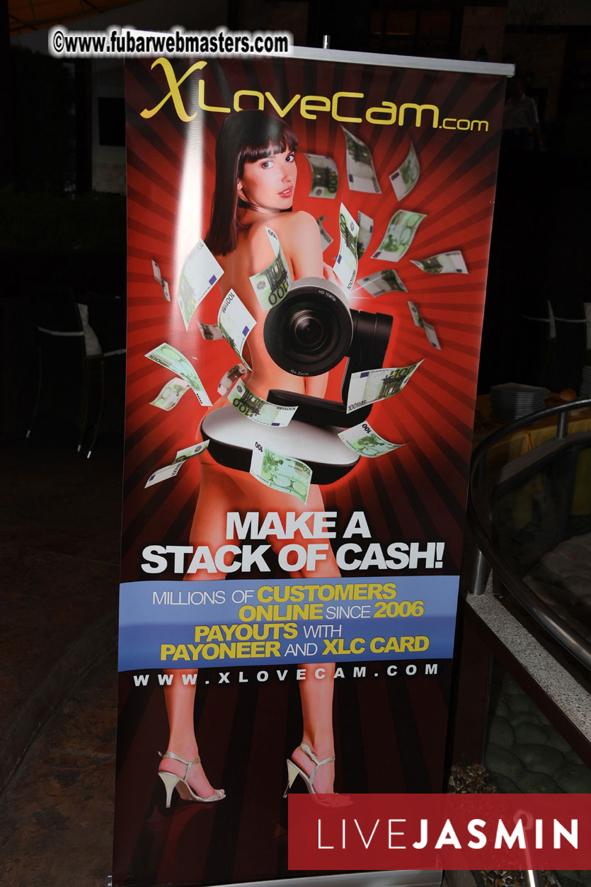 XLoveCam Dinner @ Crazy Beach