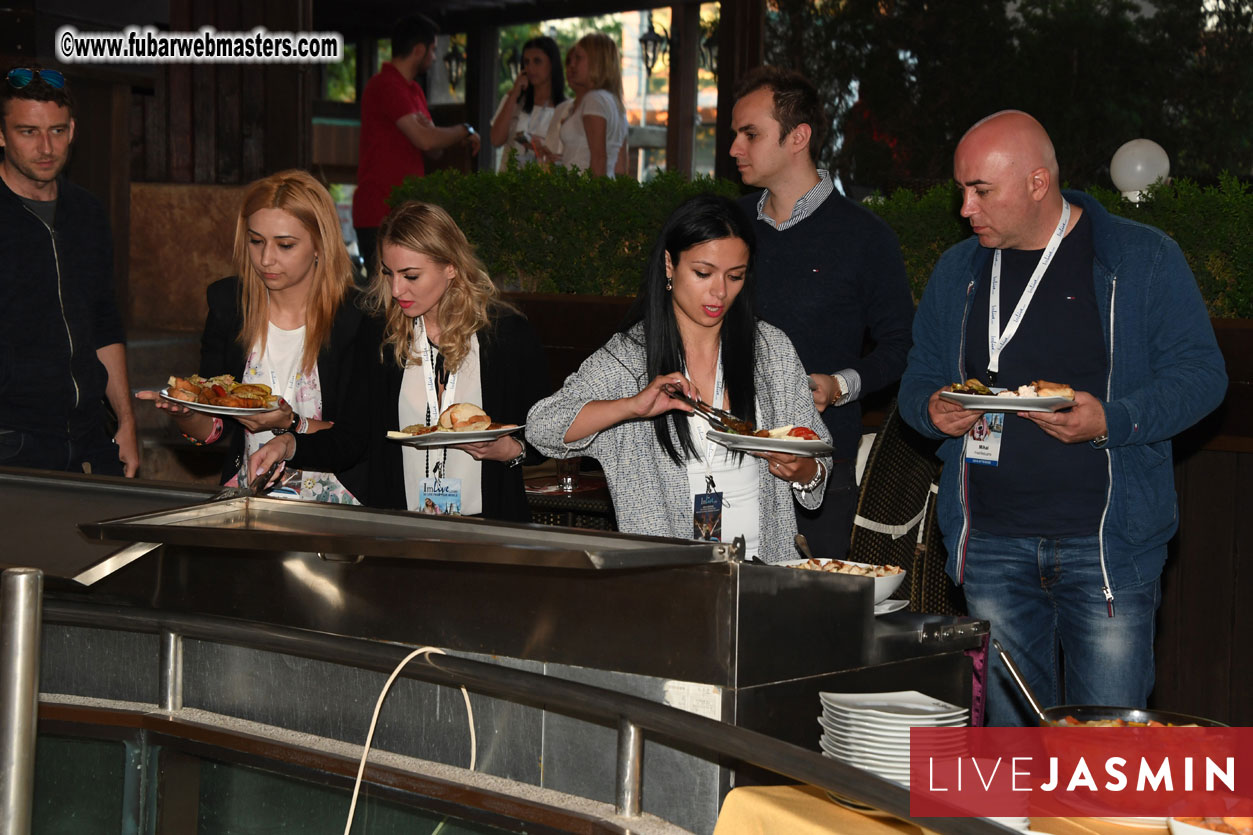 XLoveCam Dinner @ Crazy Beach