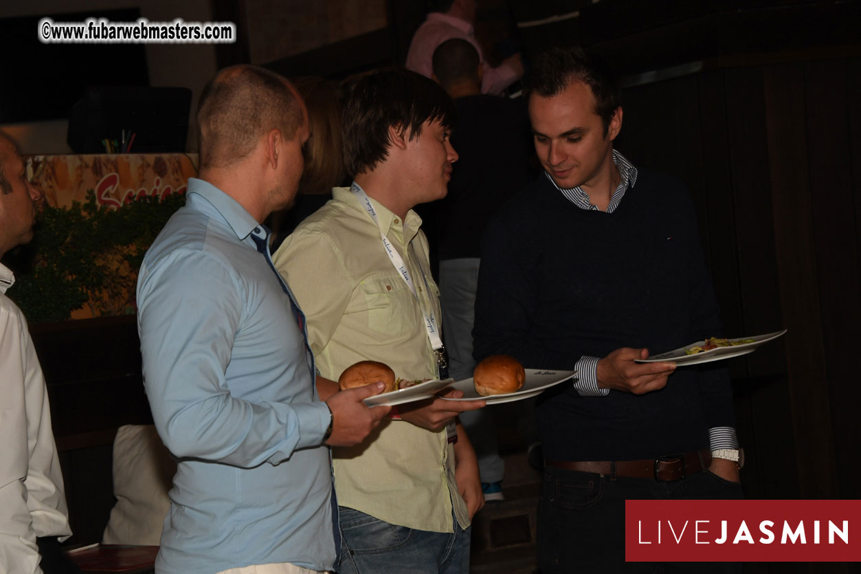 XLoveCam Dinner @ Crazy Beach