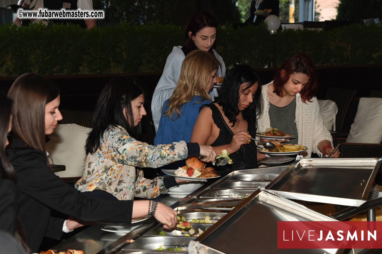 XLoveCam Dinner @ Crazy Beach