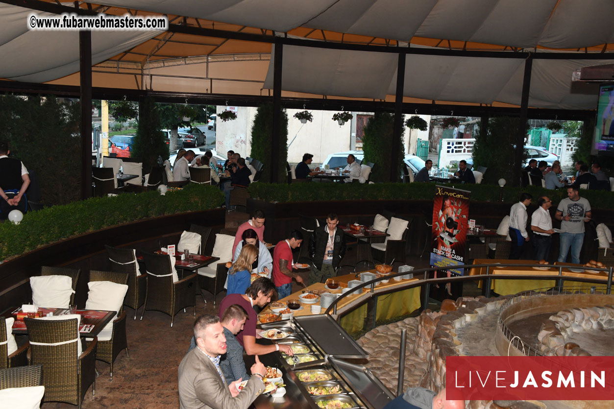 XLoveCam Dinner @ Crazy Beach