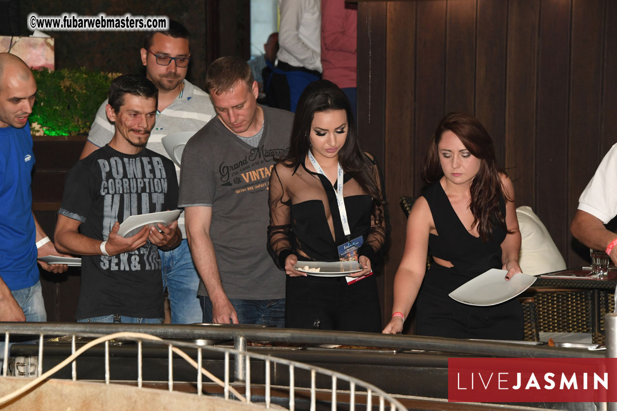 XLoveCam Dinner @ Crazy Beach