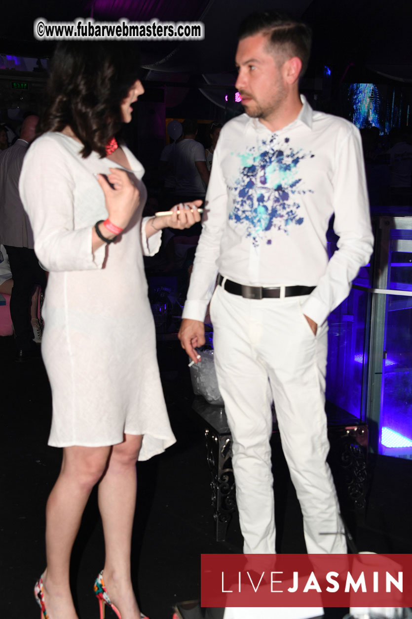 FreeWebCams White Party @ Bellagio Club