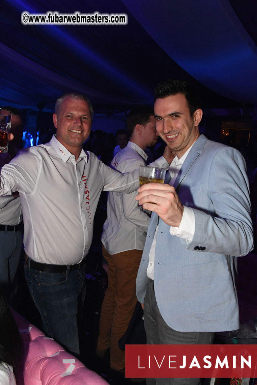 FreeWebCams White Party @ Bellagio Club