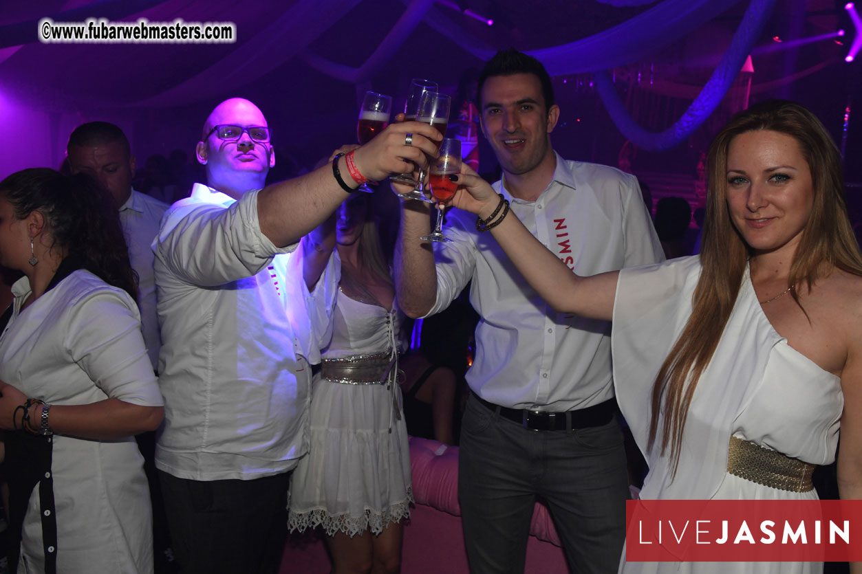 FreeWebCams White Party @ Bellagio Club