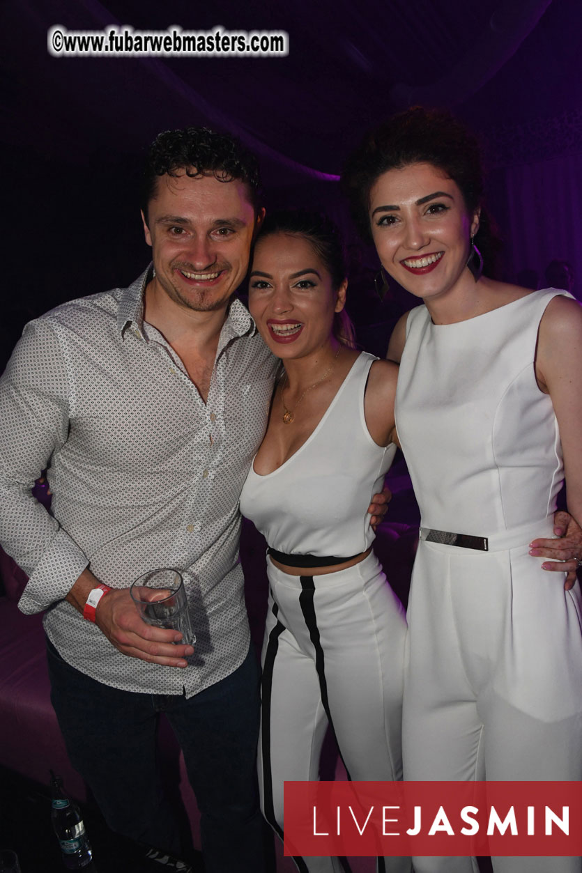 FreeWebCams White Party @ Bellagio Club