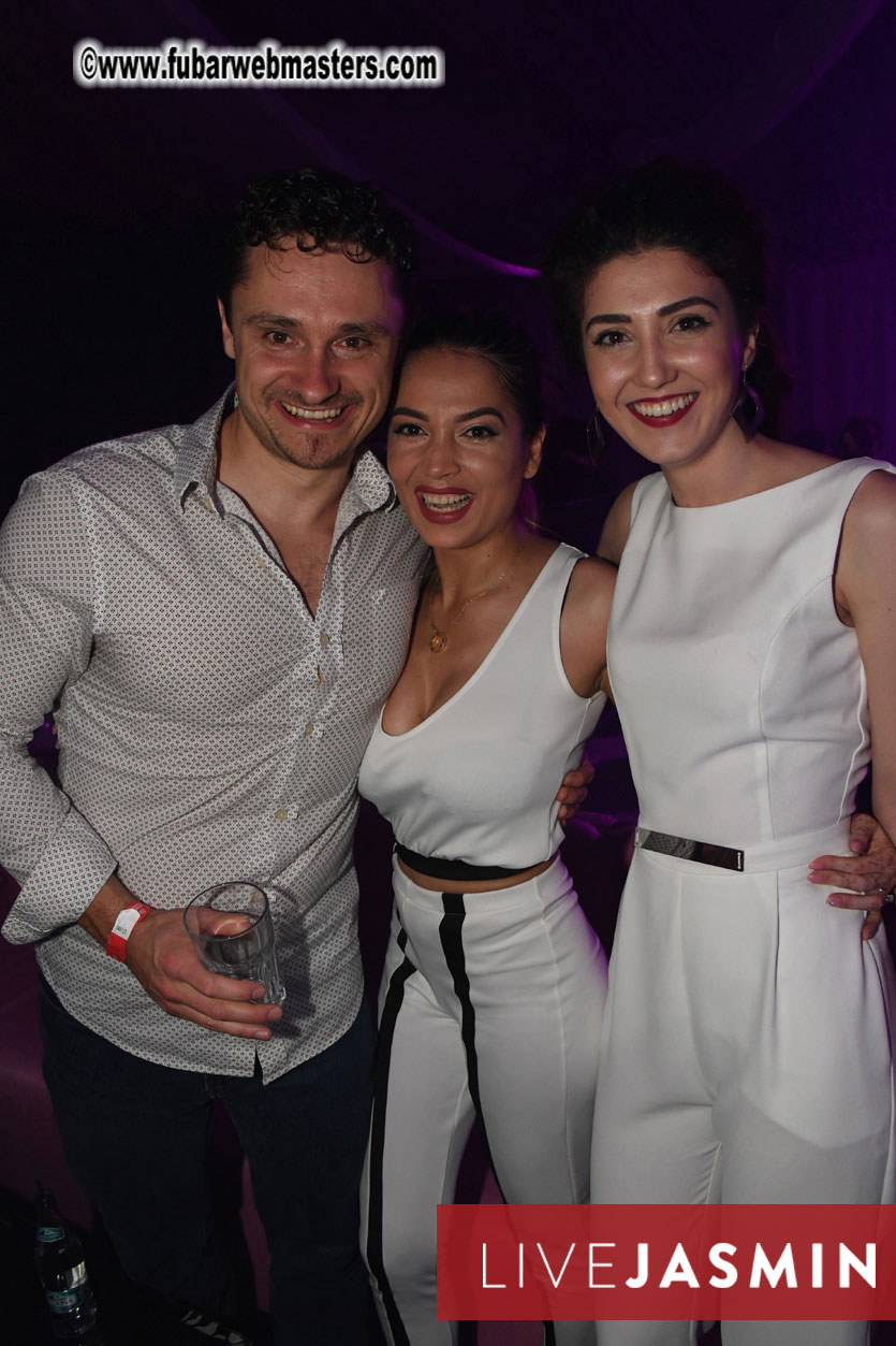 FreeWebCams White Party @ Bellagio Club