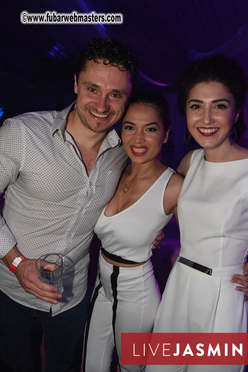 FreeWebCams White Party @ Bellagio Club