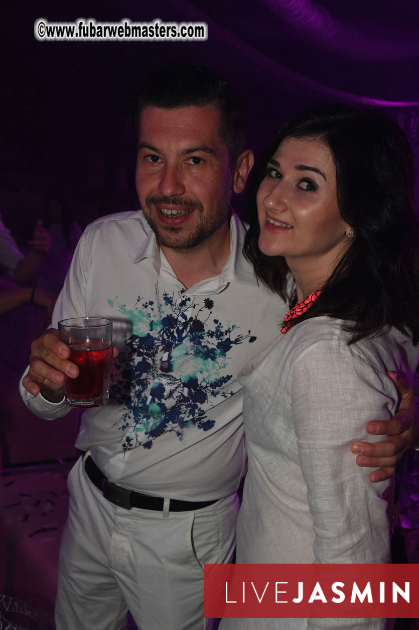 FreeWebCams White Party @ Bellagio Club