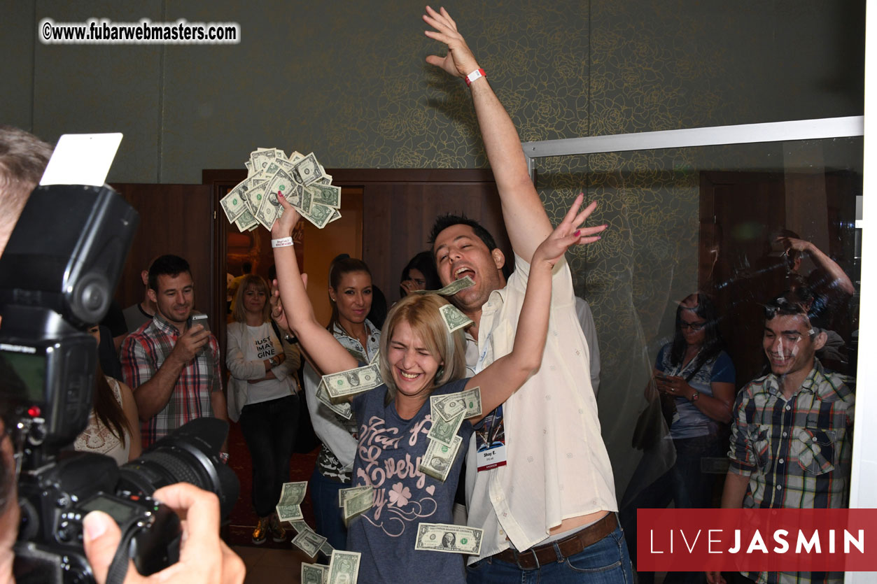 ImLive Cash Cube Machine