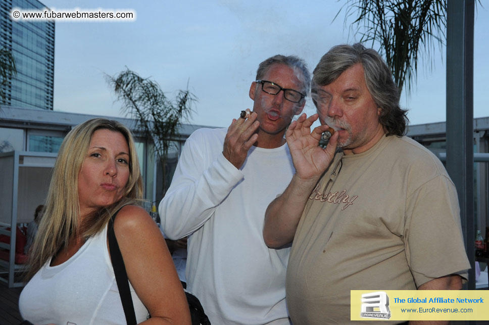 ME Hotel Sunday Night