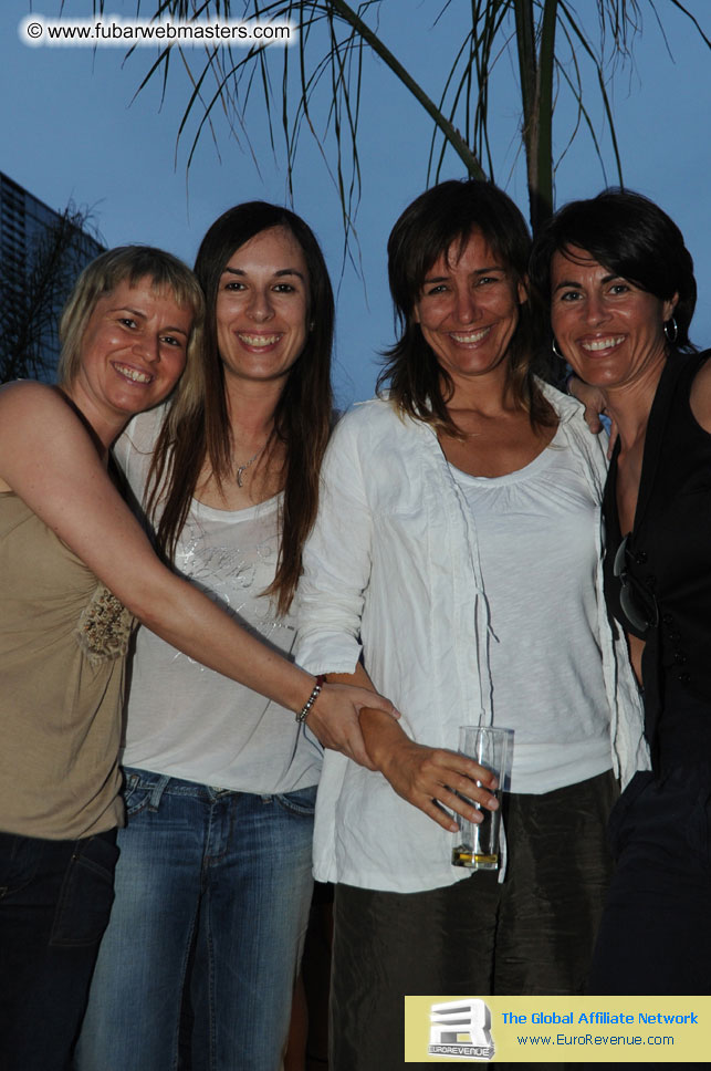 ME Hotel Sunday Night